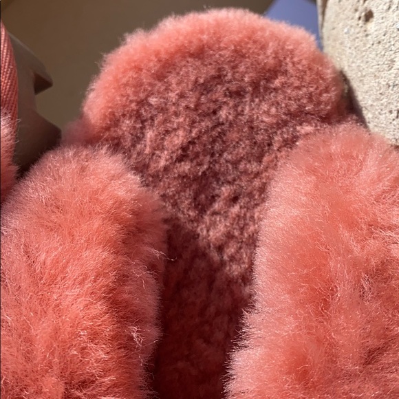 UGG - Picture 6 of 13